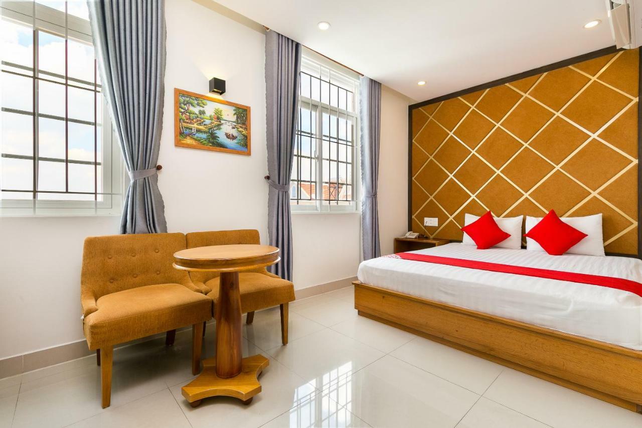 Oyo 231 Thien Cung Hotel 胡志明市 外观 照片